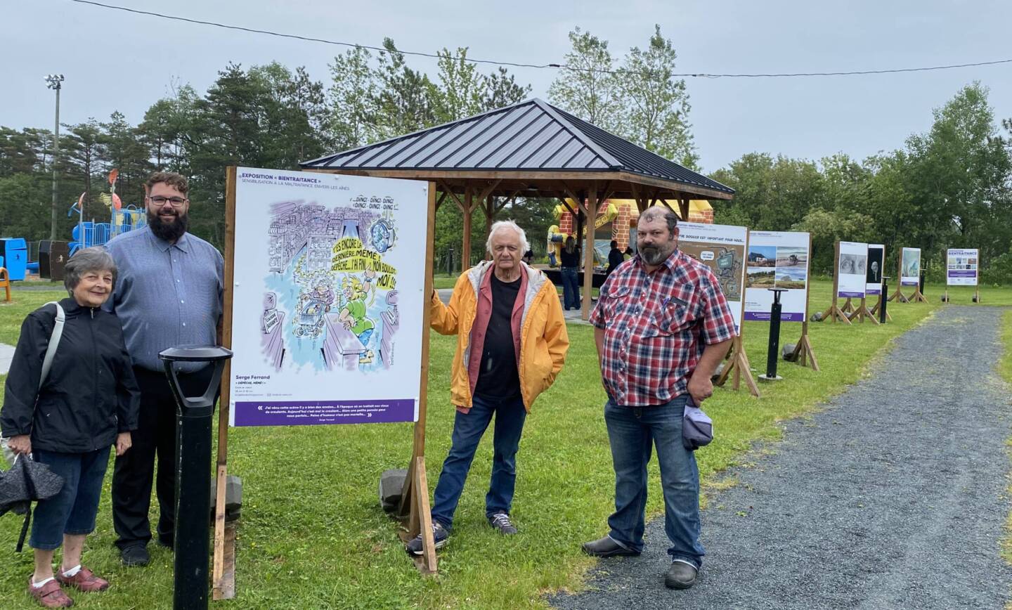 Le parc des Pionniers accueille l&rsquo;exposition Bientraitance